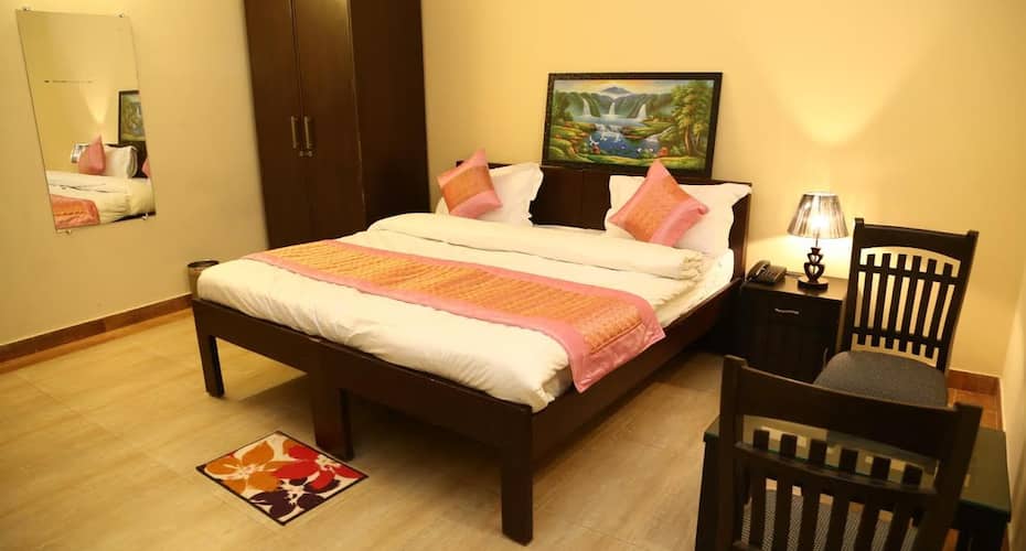Hotel Golden Park, New Delhi 5